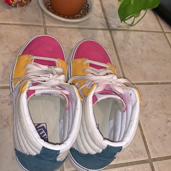 Vans Platform - Picture 9 of 13